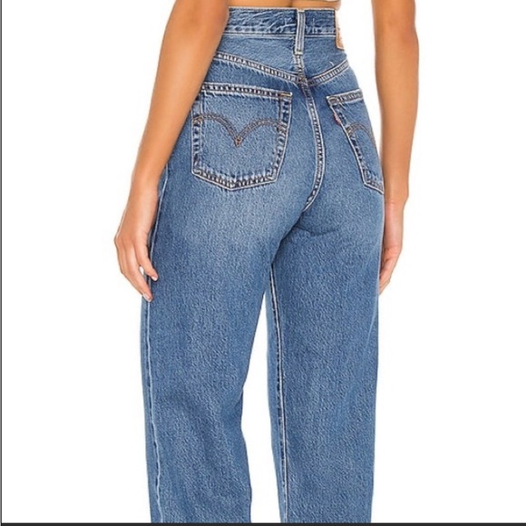 Levi's Ribcage Straight Ankle Jeans Haight
At the Ready - Picture 2 of 6